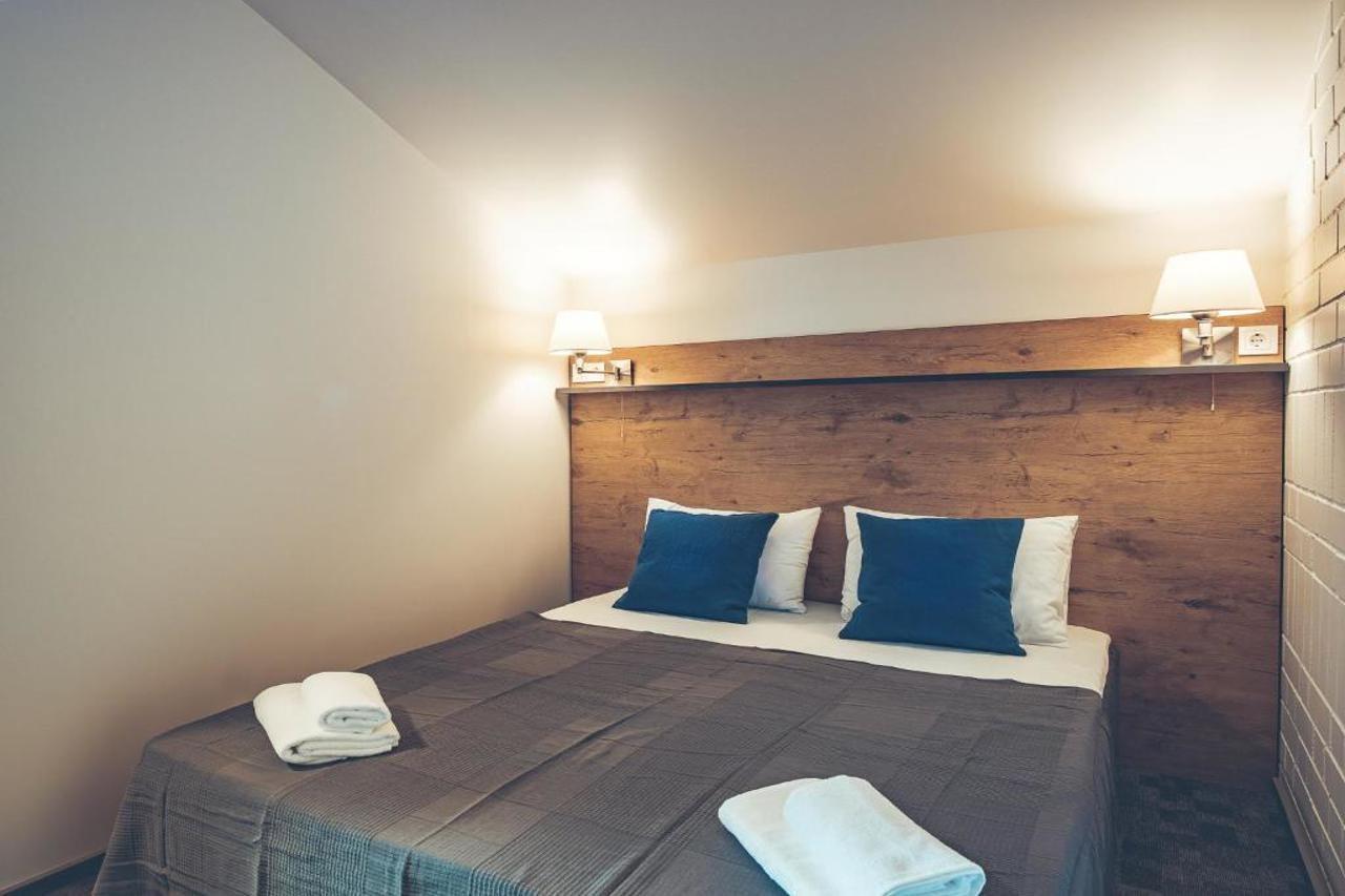 Self Check-In Hotel Railway Apartments Vilnius Ngoại thất bức ảnh