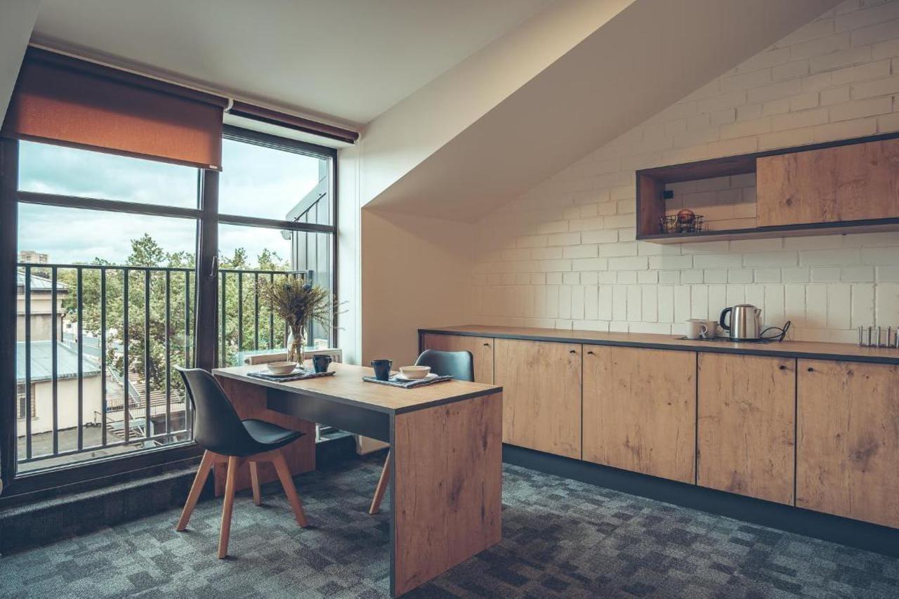 Self Check-In Hotel Railway Apartments Vilnius Ngoại thất bức ảnh
