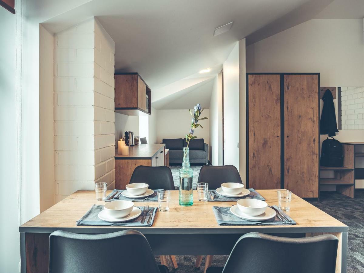 Self Check-In Hotel Railway Apartments Vilnius Ngoại thất bức ảnh