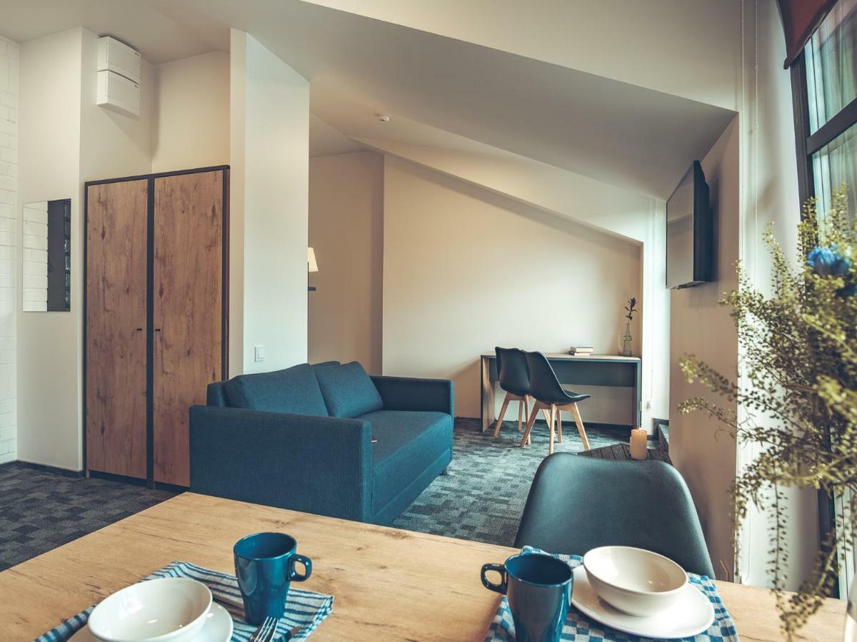 Self Check-In Hotel Railway Apartments Vilnius Ngoại thất bức ảnh